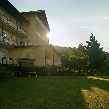 Appartementhotel Karawankenblick Pörtschach am Wörthersee Dış mekan fotoğraf
