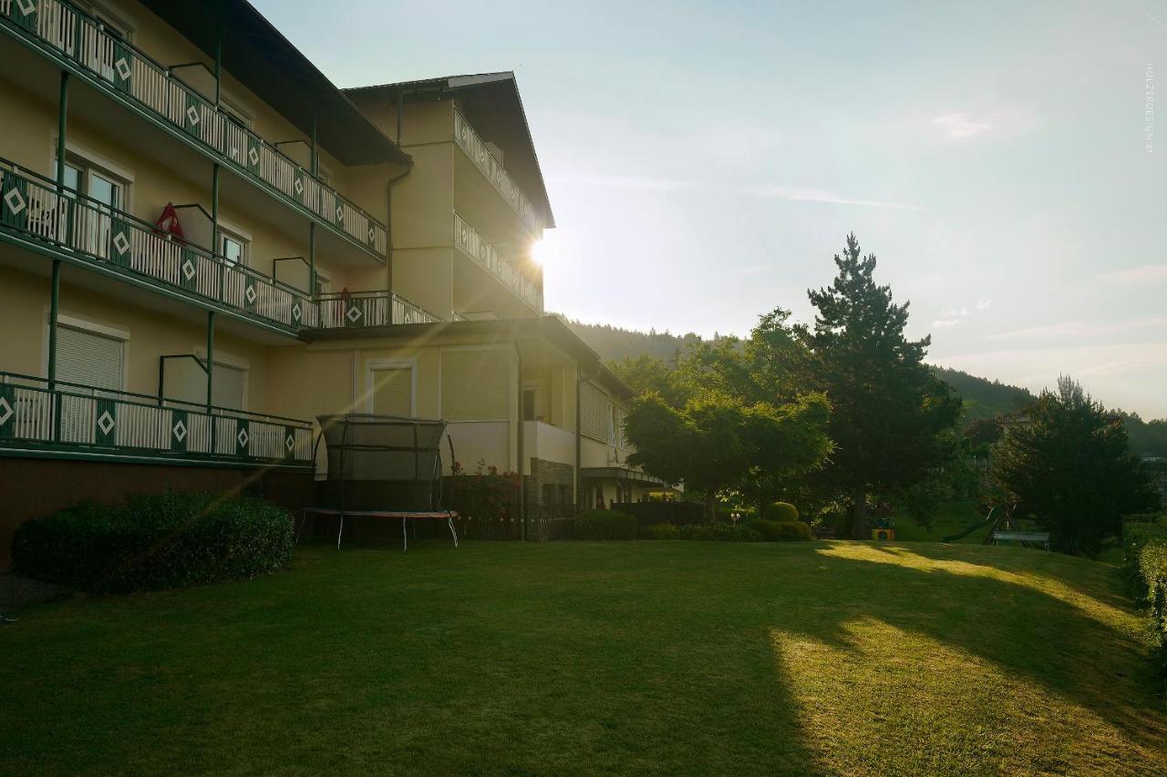 Appartementhotel Karawankenblick Pörtschach am Wörthersee Dış mekan fotoğraf